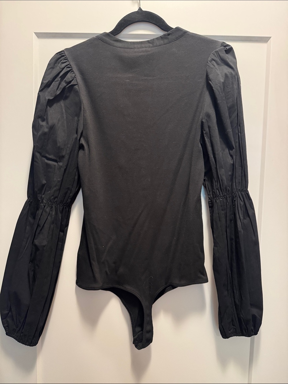 🆕 Express Black Puff-Sleeve Button-Front Design Bodysuit w Snap Thong. L. NWT!🔥🖤 - Picture 6 of 6